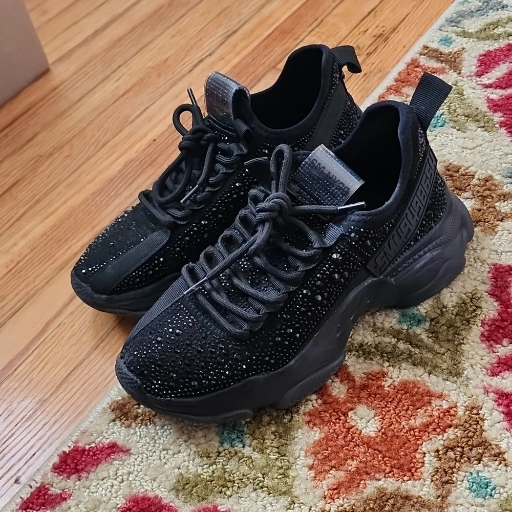 Shoes - Picture 1 of 1